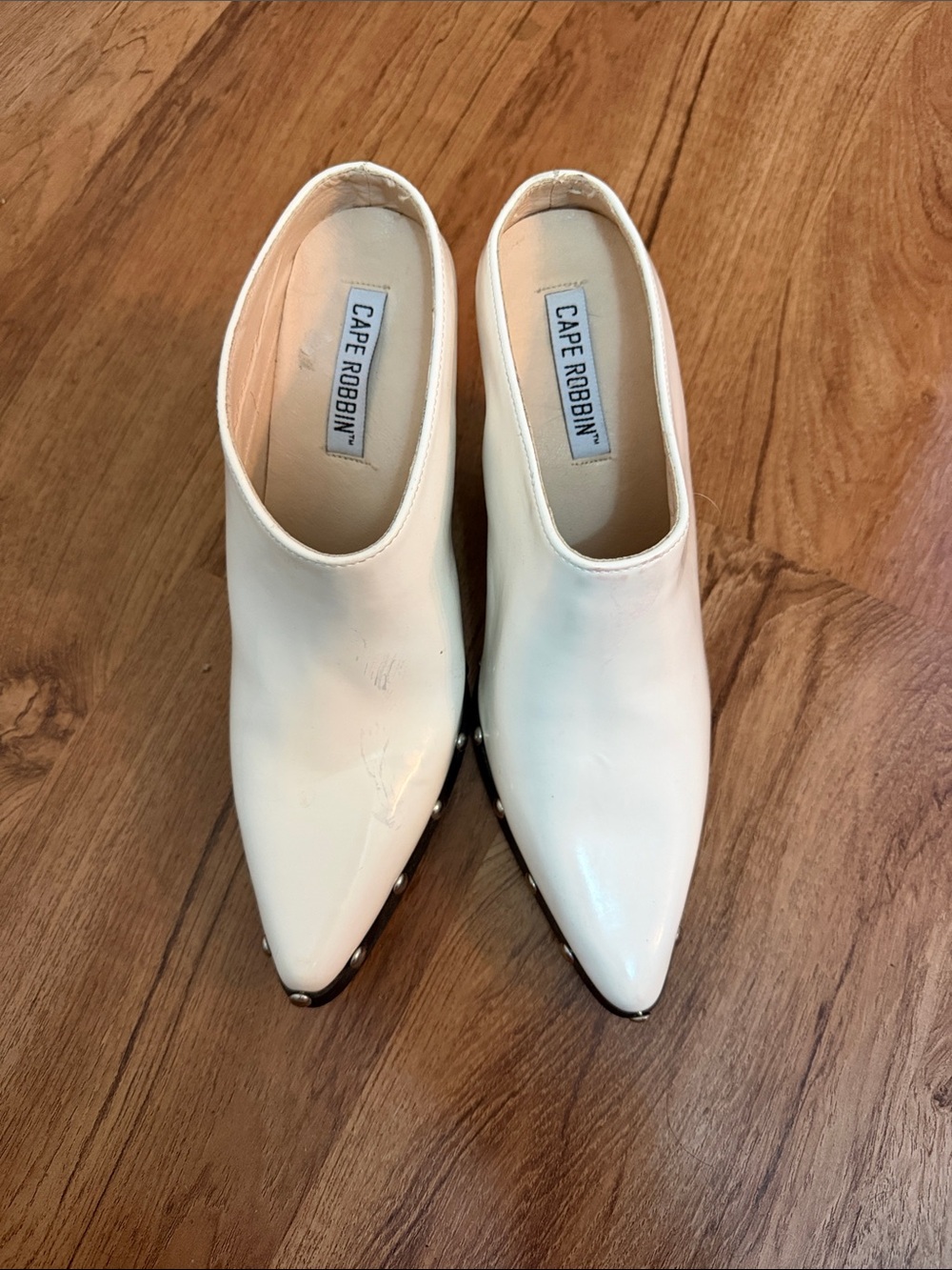 Cape Robbin Cream Pointed Toe Stud-Trim Mule